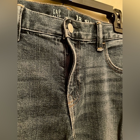 NWT - GAP Kids Slim Denim Jeans - Dark Blue - Distressed Style, Boys Jeans - Picture 5 of 6
